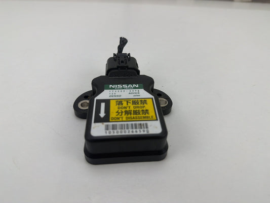 2011-2013 Infiniti QX56 Yaw Rate Sensor Module 174500-6090 OEM