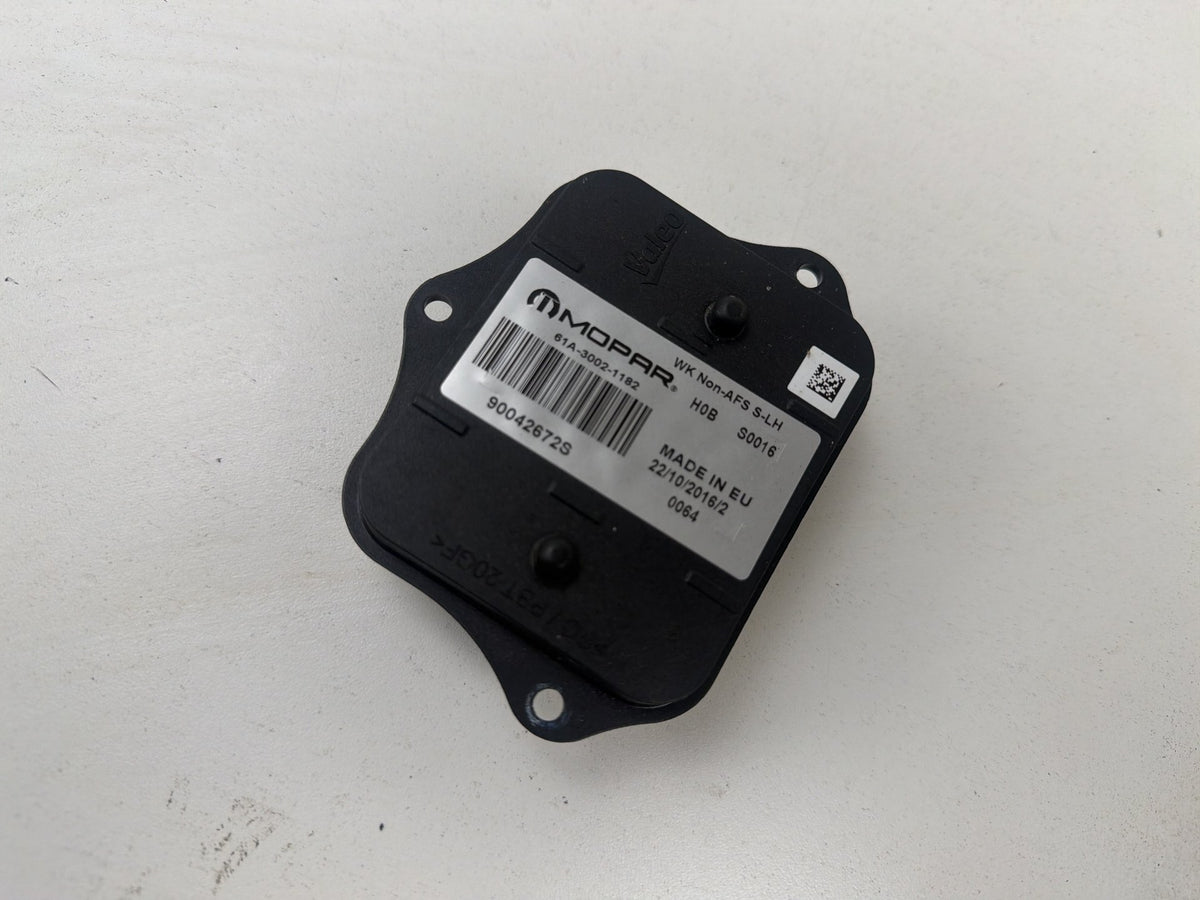 2014-2020 Jeep Grand Cherokee Wk2 Xenon Hid Headlight Control Module Unit OEM