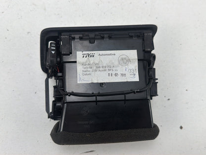 2007-2011 Volkswagen CC Right Passenger Side Dash Air Vent 3AB 819 702 A OEM