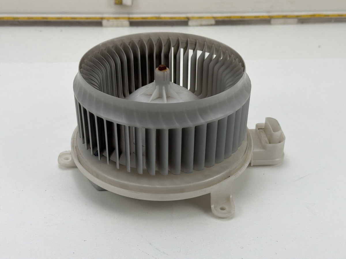 2006-2015 Lexus IS250 AC Heater Blower Motor Fan Assembly 272600-0331 OEM