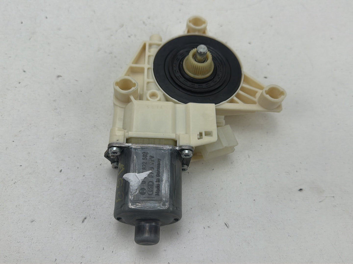 2010-2016 Mercedes E350 Front Right Door Window Regulator Motor A2048200242 OEM