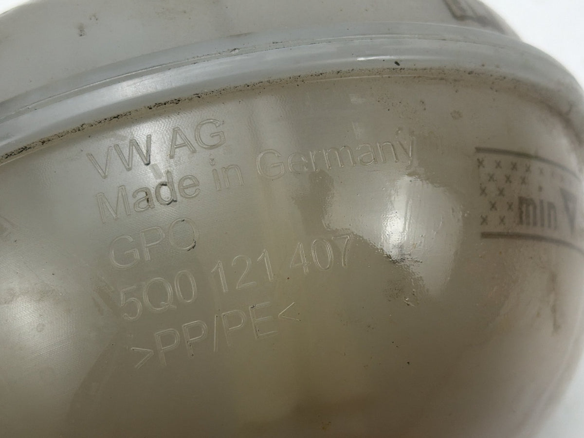 Volkswagen Golf Coolant Expansion Tank Reservoir Bottle 5Q0 121 407 OEM
