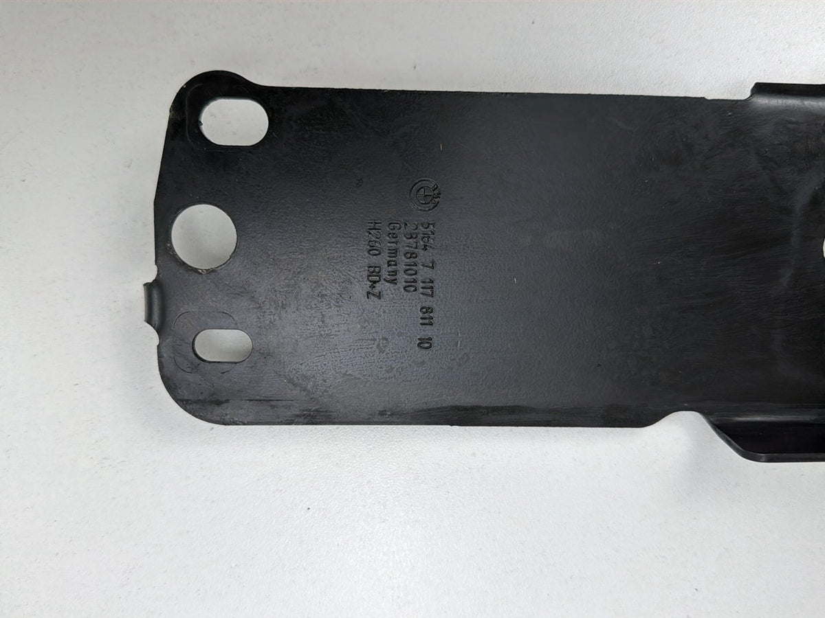 2014 BMW X1 E84 SUV Radiator Top Mounting Bracket 23781010 OEM