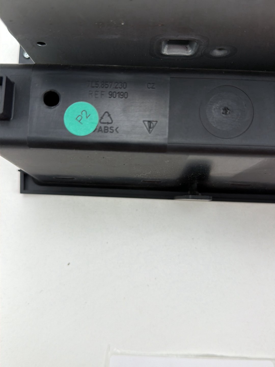 2003-2006 Porsche Cayenne Radio Receiver Stereo Cd Player 7L5857230 OEM
