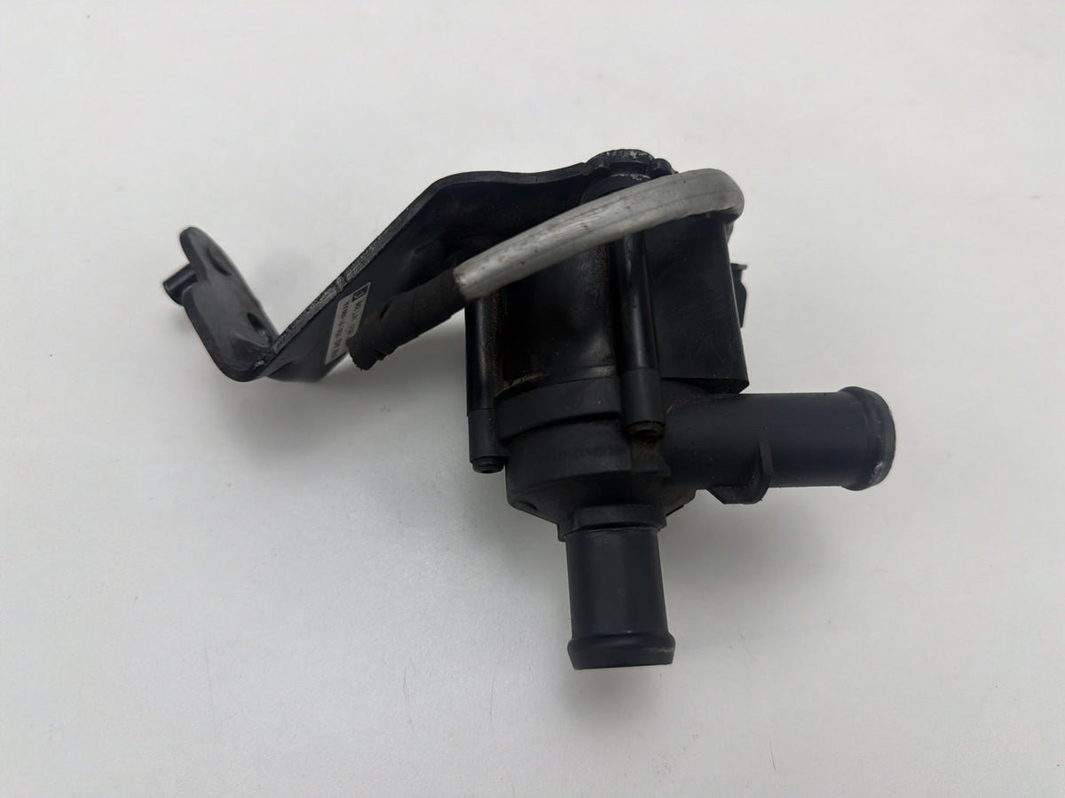 2015-2020 Audi A3 8V - Electric Coolant Water Pump 5Q0121093 OEM