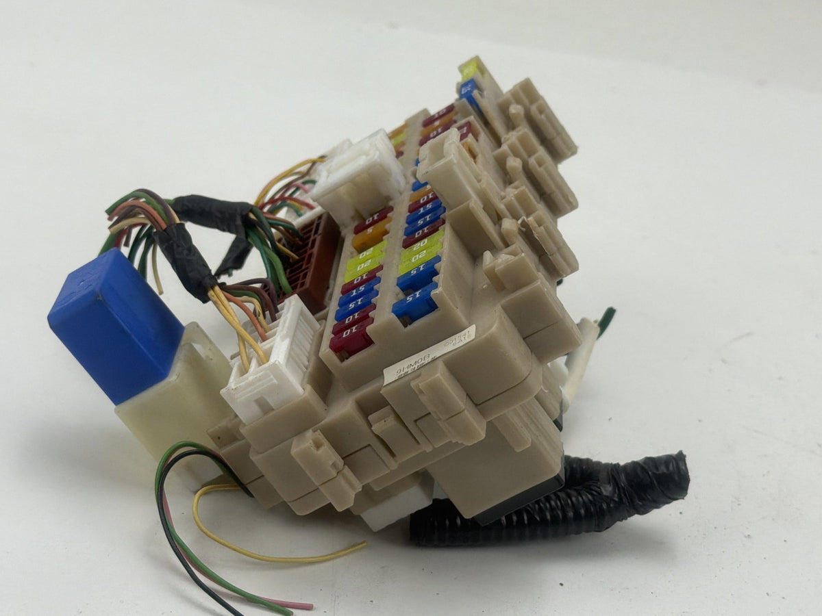 2013-2018 Nissan Altima Cabin Interior Junction Block Fuse Box Panel Module OEM