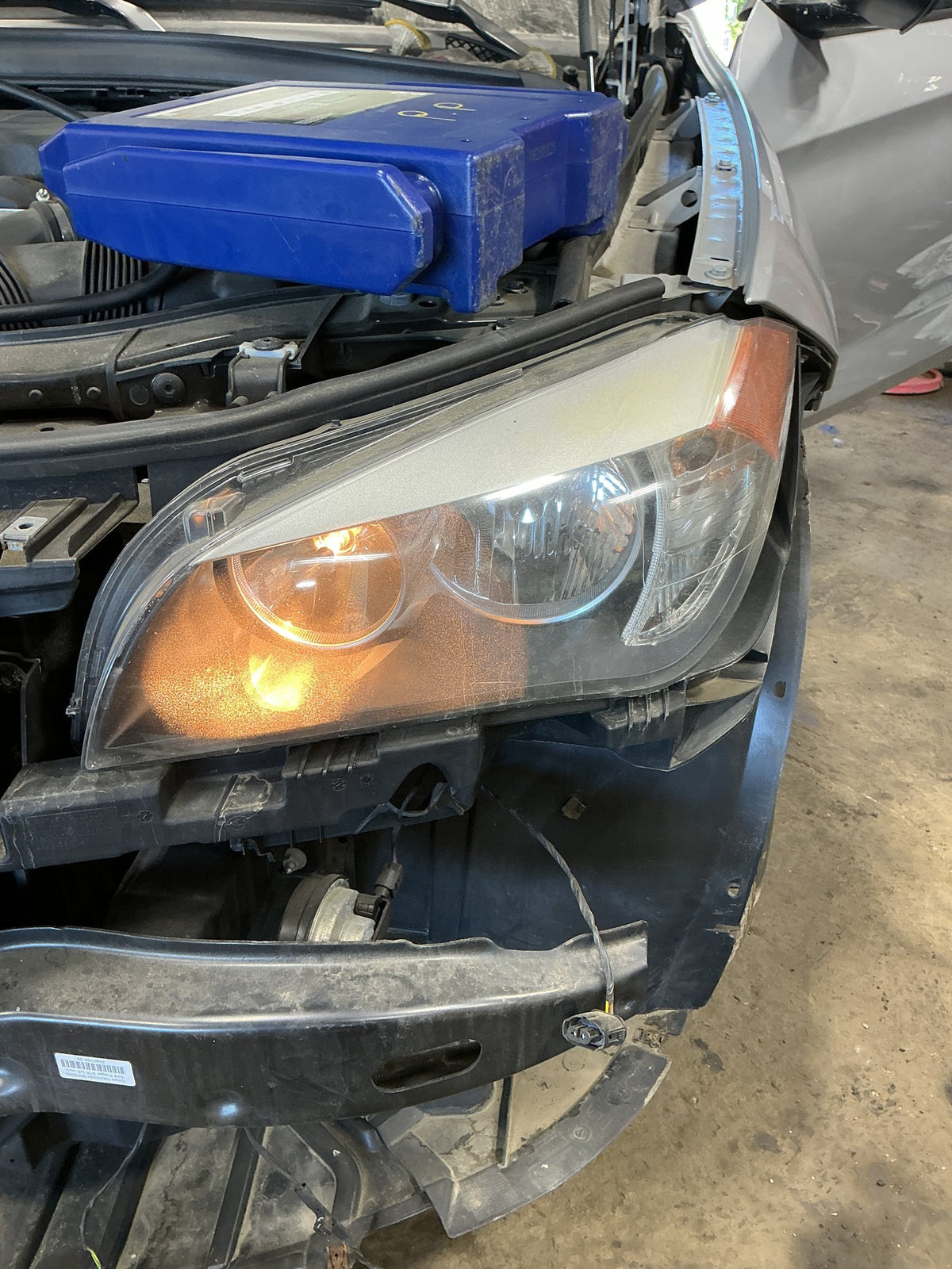 2013-2015 BMW X1 E84 Front Left Driver Side Halogen Headlight OEM