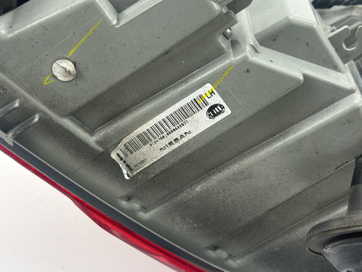 2016-2019 Nissan Sentra Rear Left Quarter Panel Mounted Outer Tail Light OEM
