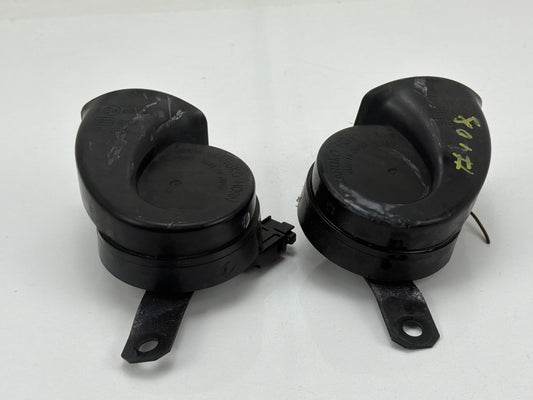 2006-2013 Lexus IS250 Front Upper Bumper High/Low Tone Horn Set 86520-30610 OEM