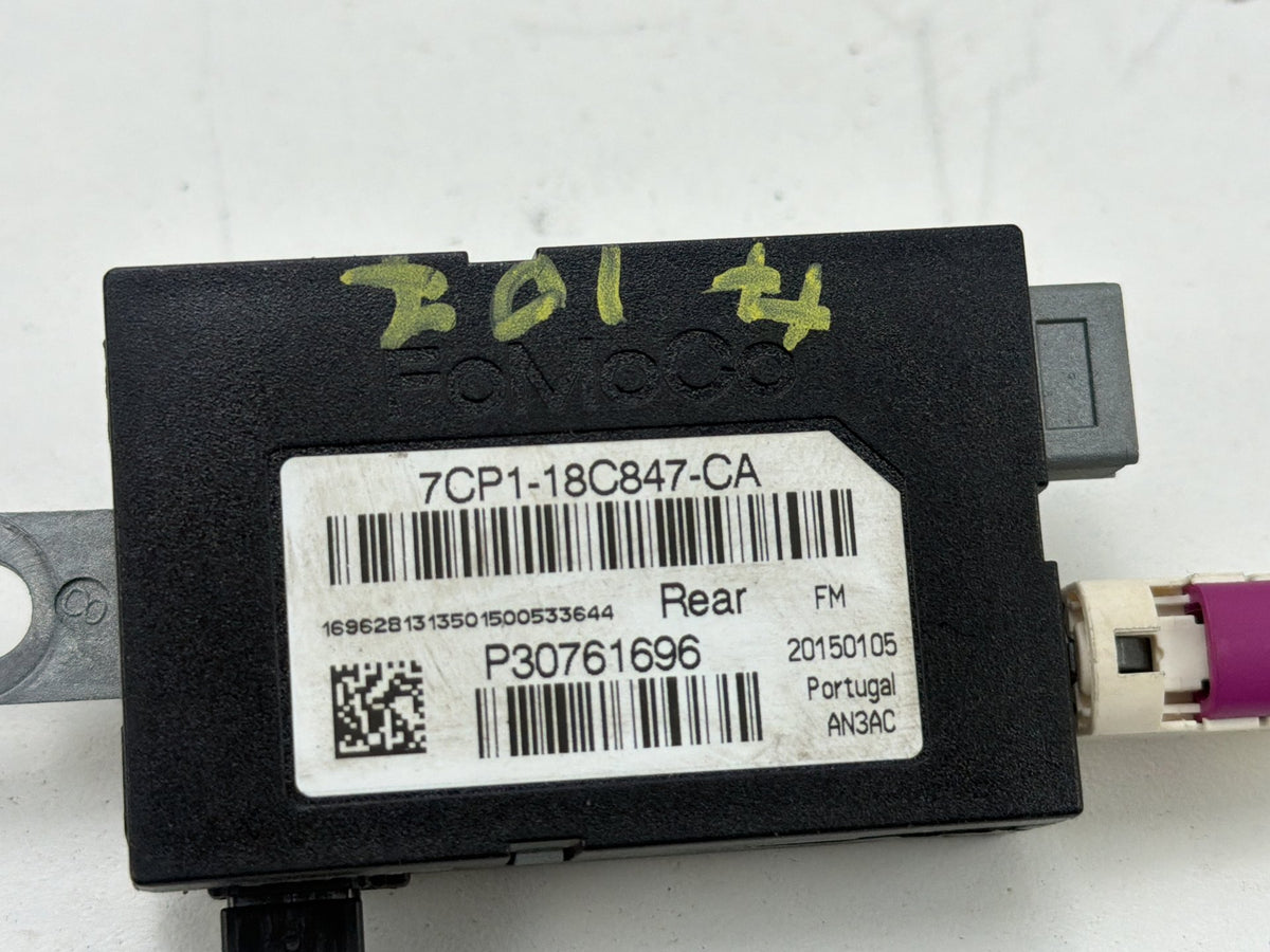 2011-2018 Volvo S60 Amplifier Antenna Control Module P30761696 OEM