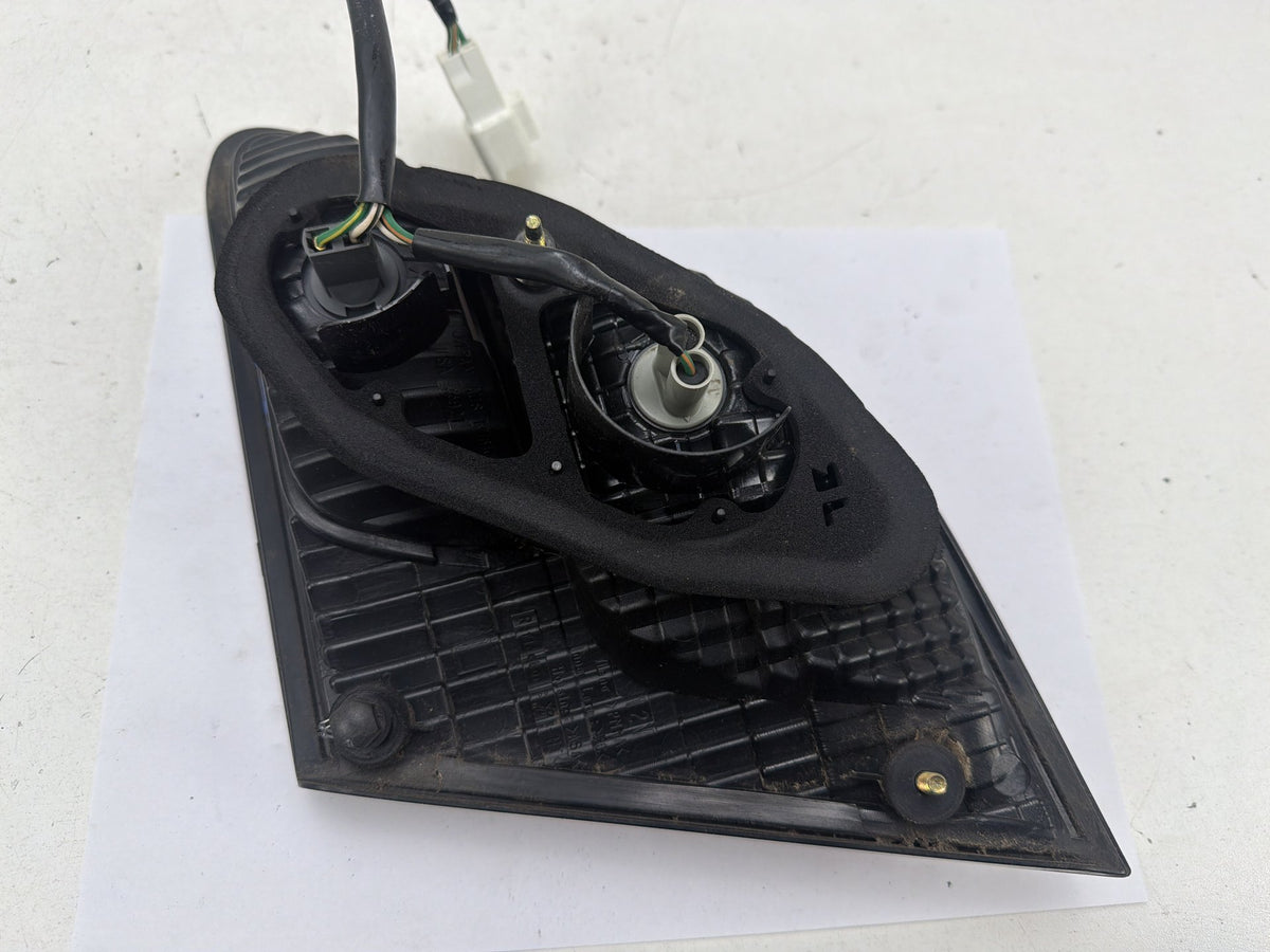 2002-2003 Lexus ES300 Rear Left Driver Side Inner Trunk Lid Tail Light Lamp OEM