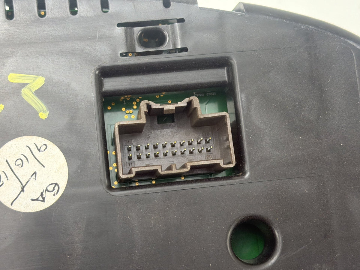2011-2014 Dodge Charger Instrument Gauge Cluster Speedometer 05091771AC OEM