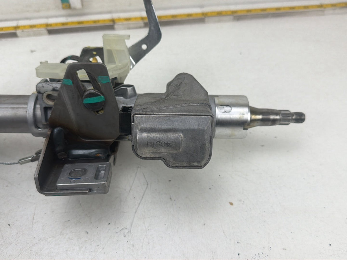 2015 - 2019 Toyota Sienna FWD - Steering Wheel Column Assemly Shaft Rod OEM