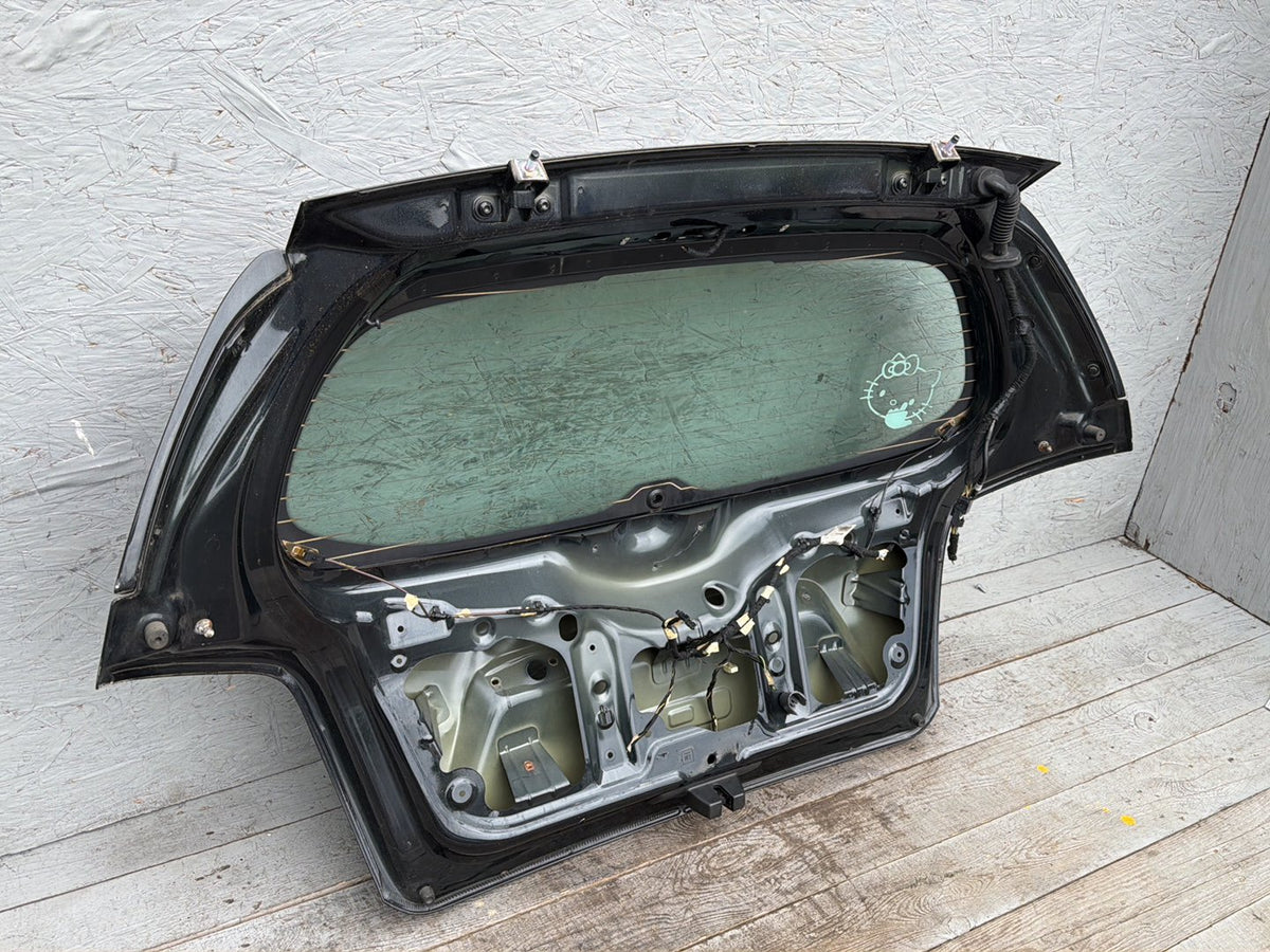 2013-2016 Chevrolet Sonic RS Rear Trunk Lid Tailgate Liftgate Assembly OEM
