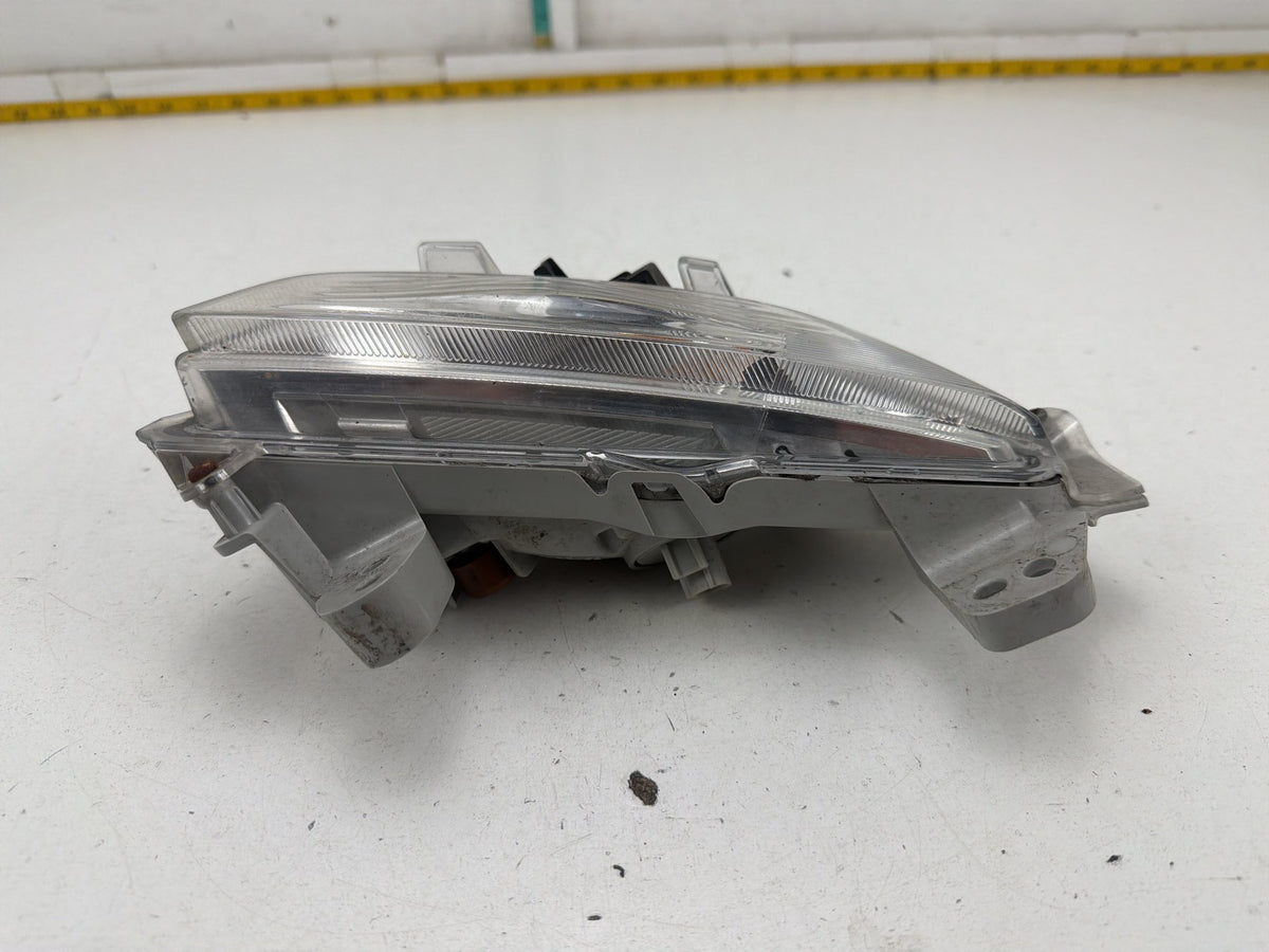 2014-2016 Mazda 3 Front Left Turn Signal Lamp Light B45A51360 OEM