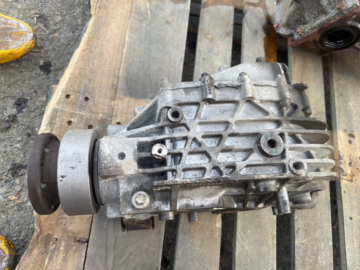 2014-2017 Maserati Quattroporte VI M156 3.0L 2.80 Rear Differential Carrier OEM