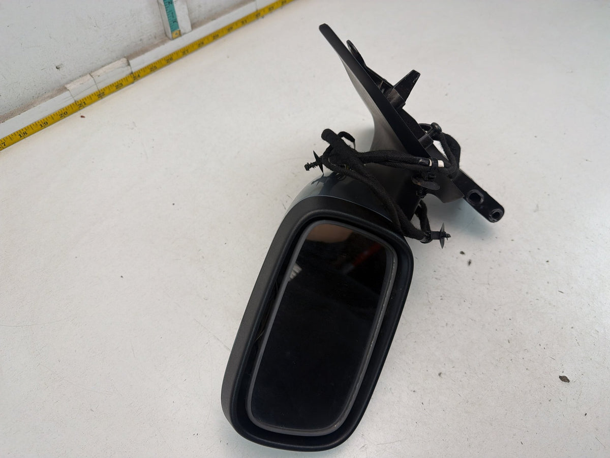 2007-2009 Volvo V70 Front Left Driver Side Door Mirror Power E11015850 OEM