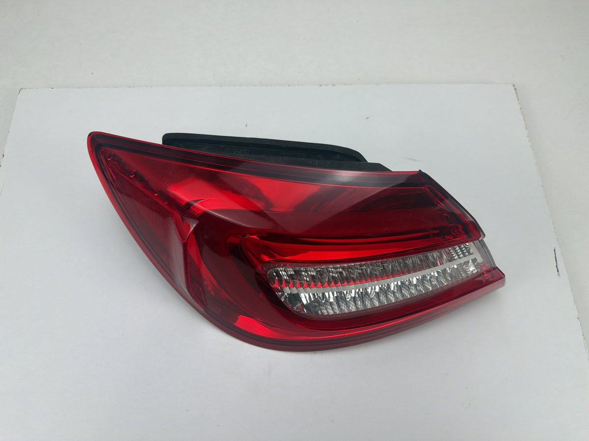 2014-2020 Maserati Quattroporte VI M156 Rear Left Side Outer Tail Light Lamp OEM