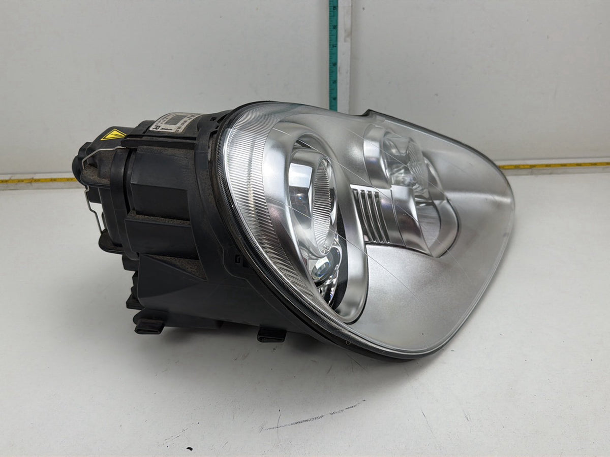 2004 Porsche Cayenne 9PA SUV Right Headlamp 89307745 OEM