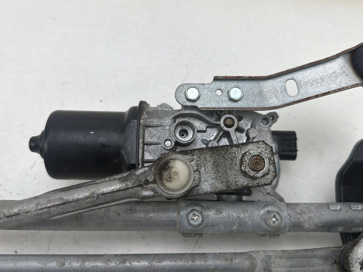 2014-2023 Infiniti Q50 Windshield Wiper Motor Linkage Transmission OEM