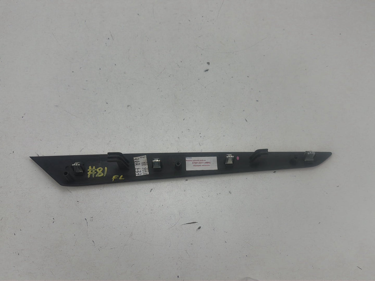 2014-2019 Maserati Ghibli III M157 Front Left Door Trim Bezel Panel 670012077 OEM