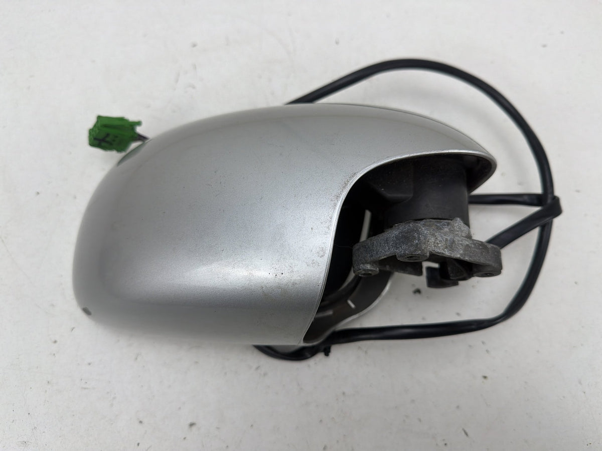 2000-2003 Volkswagen Beetle Front Right Passenger Side Power Door Mirror OEM
