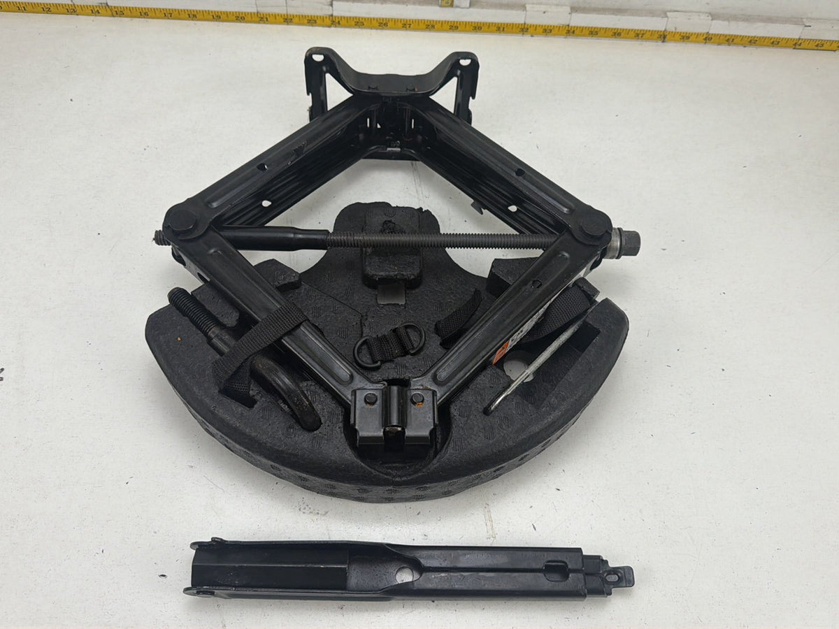 2011-2019 Ford Explorer Spare Tire Scissor Jack Tools Foam OEM