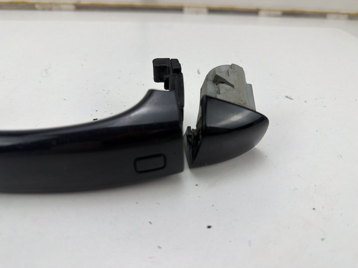 2012-2018 Audi A7 Front Right Passenger Side Exterior Door Handle 4H0837206 OEM