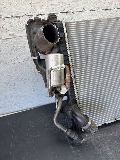 2014-2016 Volvo S60 Front Engine Radiator and Intercooler Assembly 31338236 OEM