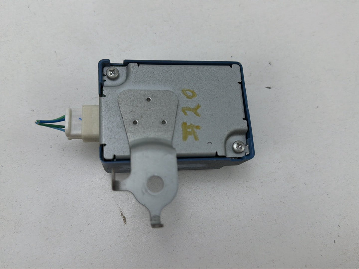 2010-2015 Toyota Prius W30- Tire Pressure Monitor Control Module 89760-47030 OEM