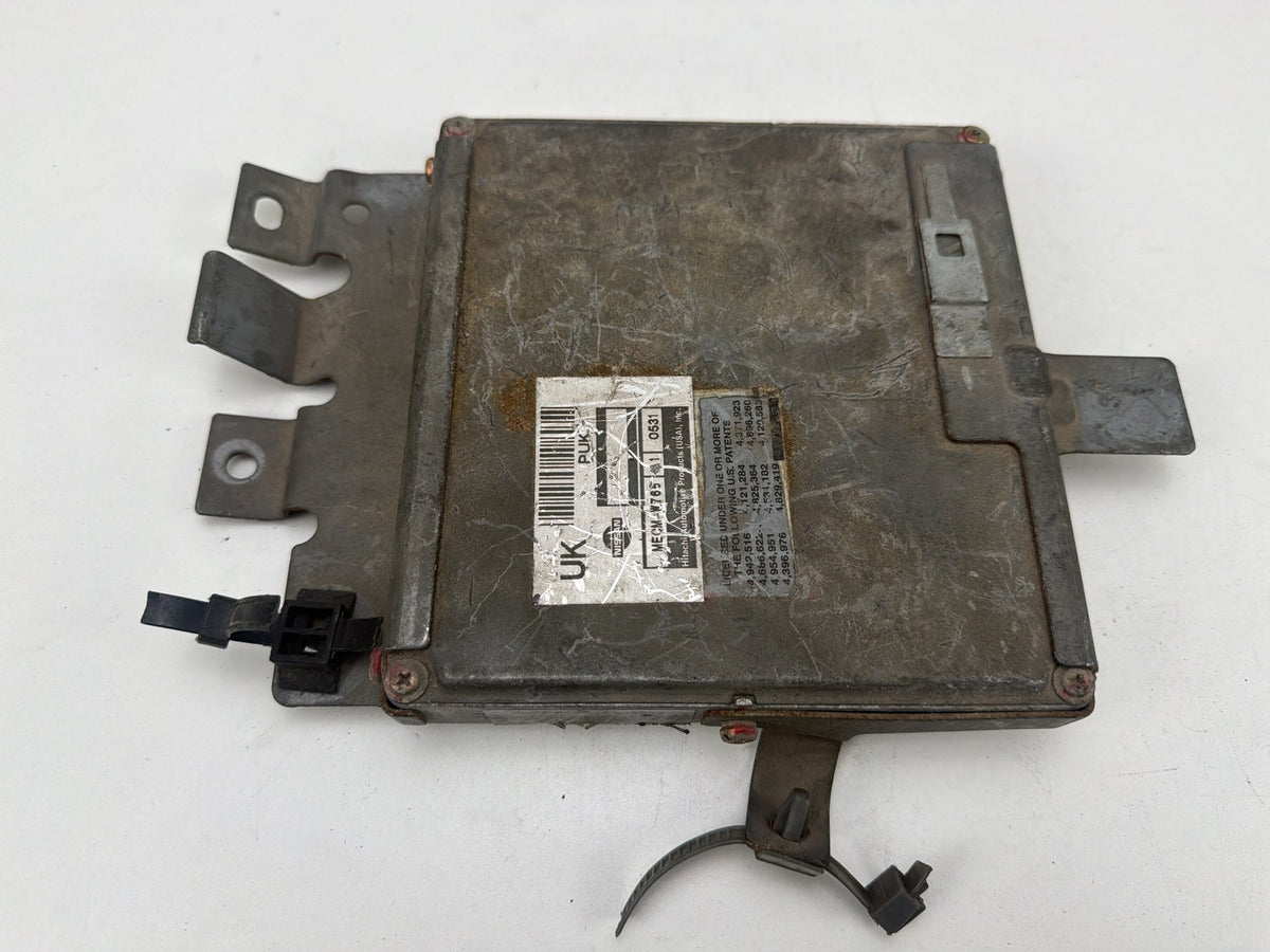 2000-2001 Nissan Xterra Engine Computer/ ECU Control Module MECM-W765 A1 OEM