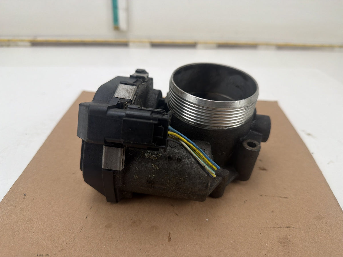2011-2016 BMW 550i xDrive 4.4L Engine Throttle Body 7555944 OEM