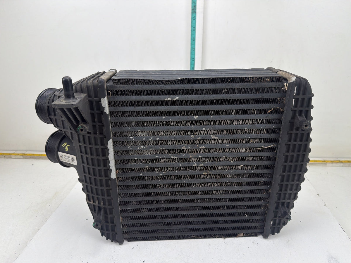 2014-2017 Maserati Ghibli Right Intercooler Radiator 16474840 OEM
