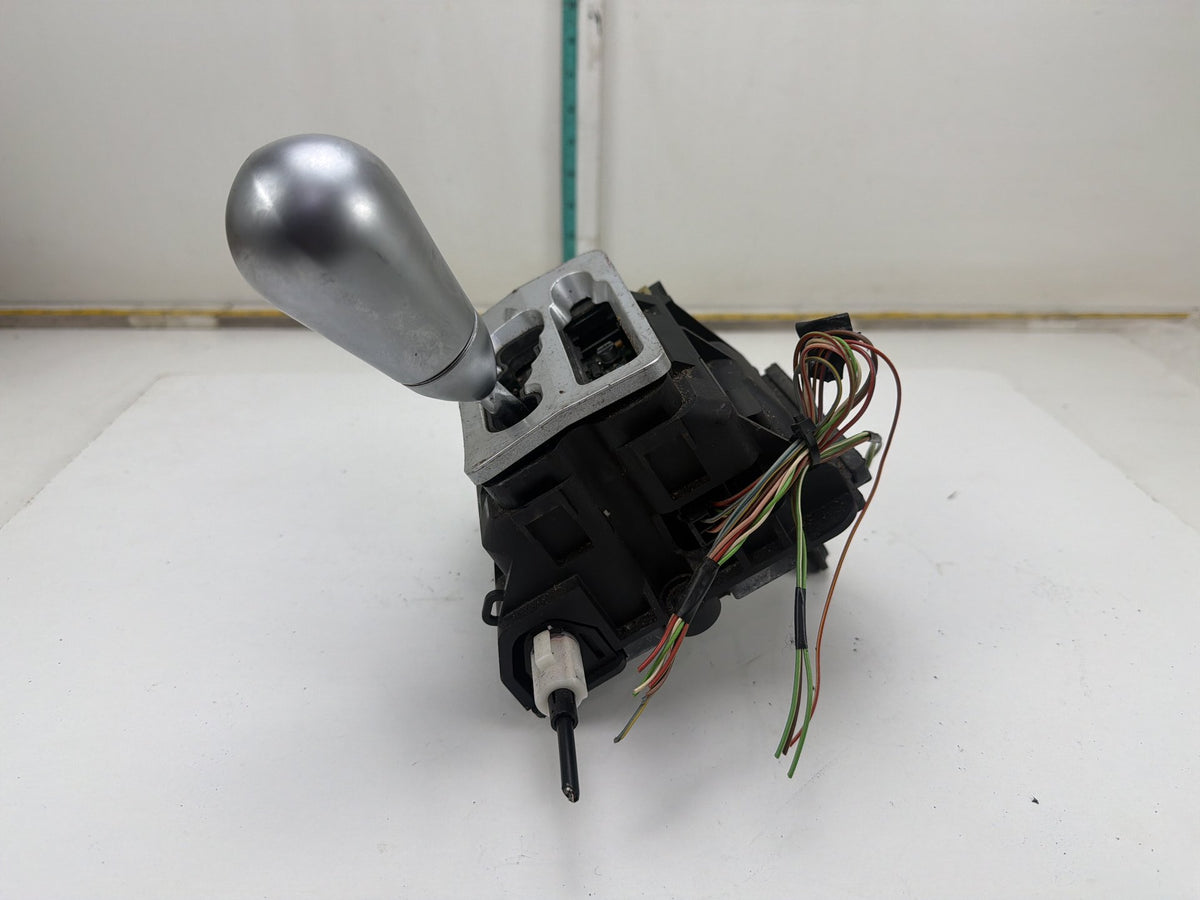 2004-2008 Chrysler Crossfire ZH Automatic Transmission Floor Gear Shifter OEM