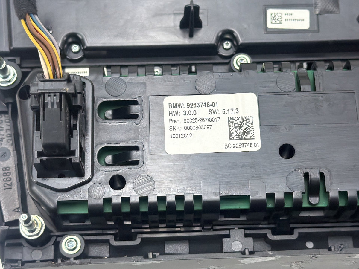 2011-2016 BMW 550i xDrive Center AC Climate Heater Media Radio Control Panel OEM