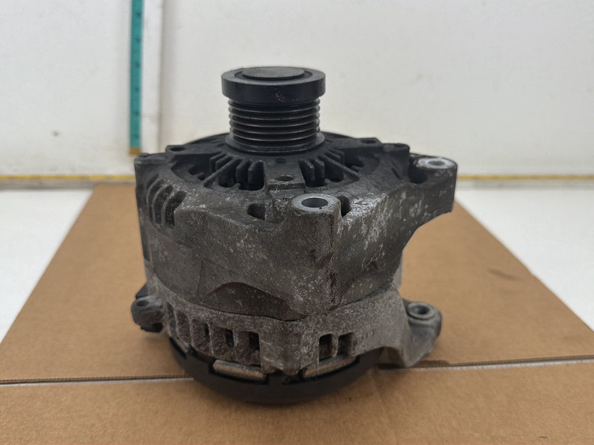 2012-2015 BMW X1 E84 Engine Alternator Generator 7605478-04 OEM