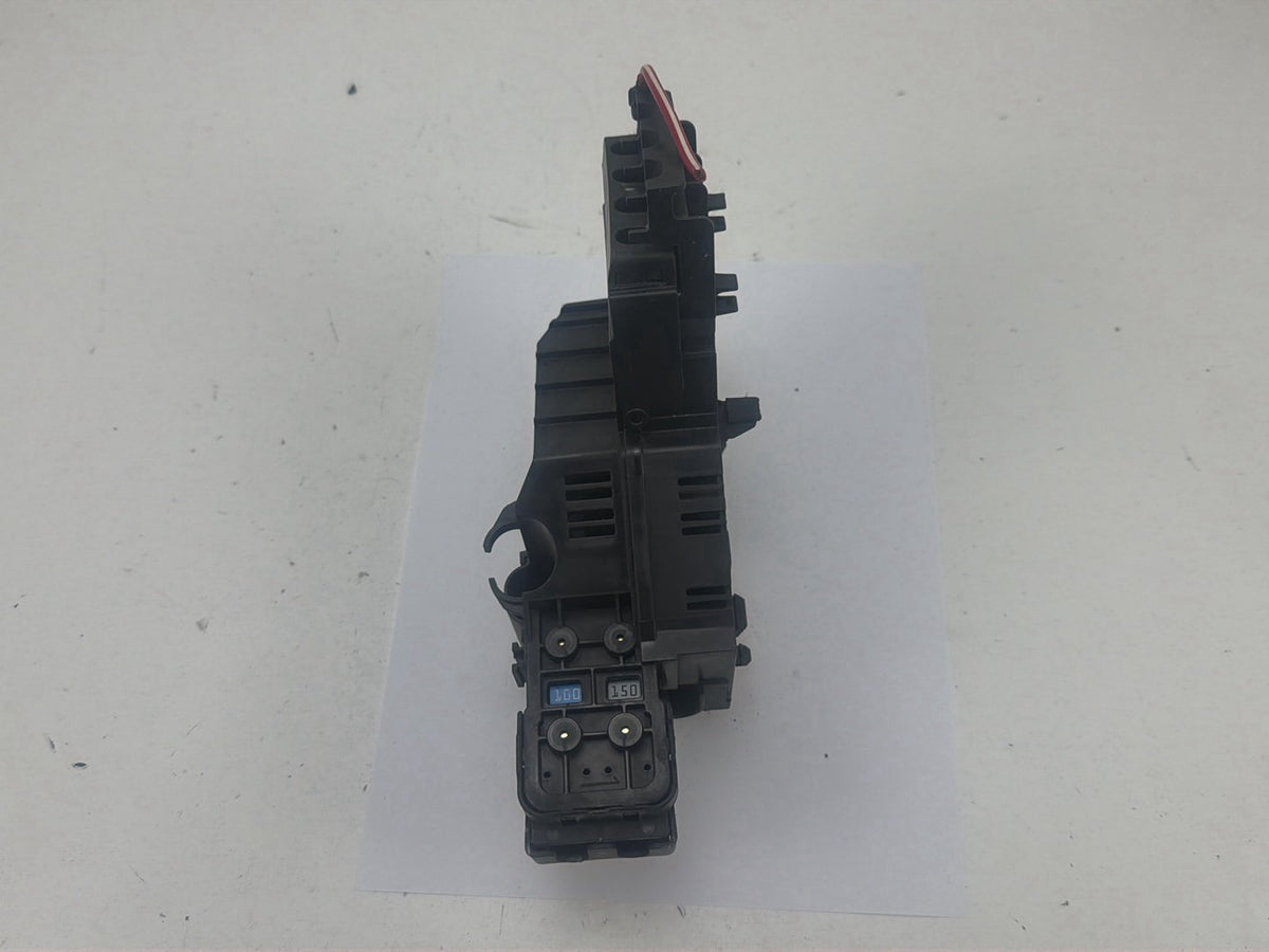 2012-2015 Mercedes-Benz ML550 Fuse Relay Box Junction Module A1665402450 OEM