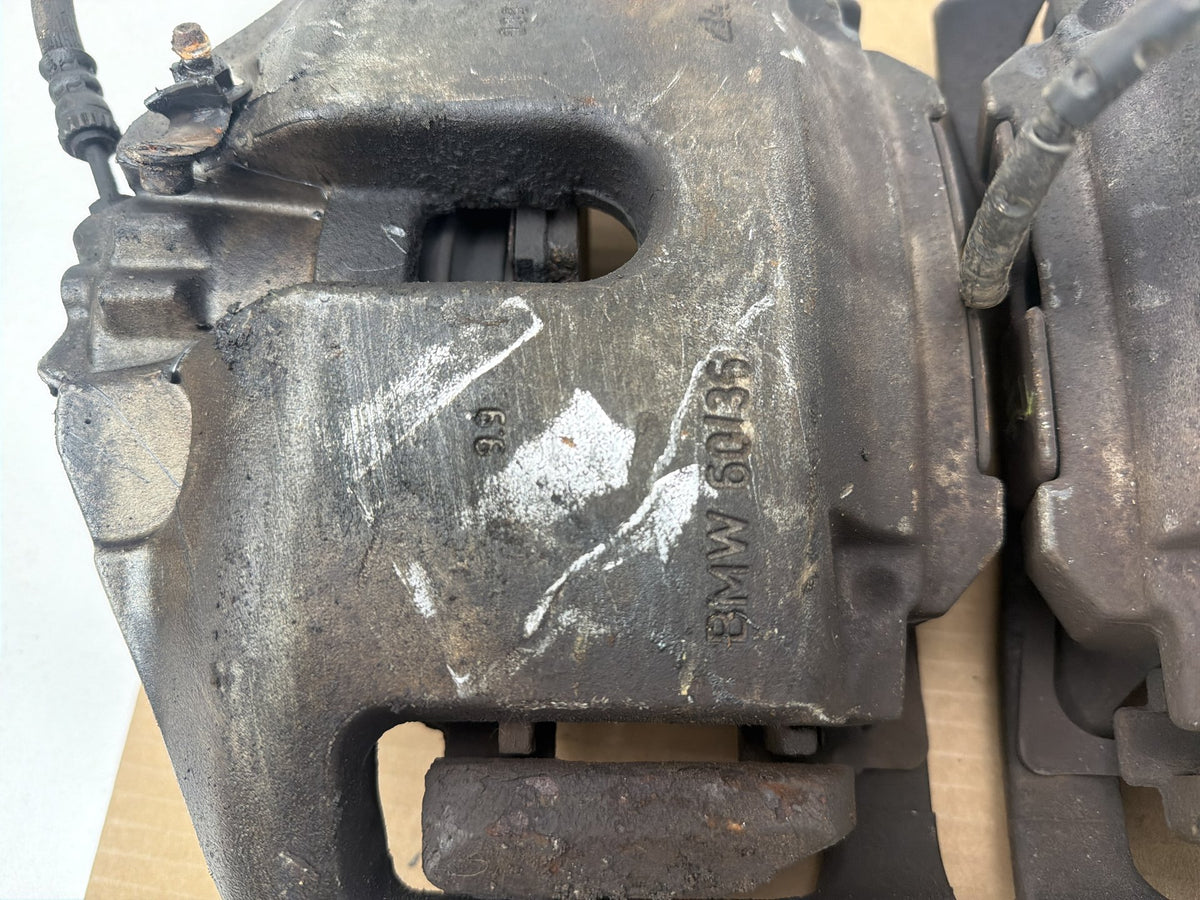 2014-2016 BMW 550i 4.4L Front Left & Right Side Brake Caliper Pair OEM