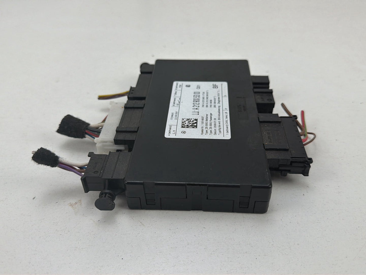 2010-2014 Mercedes-Benz E-Class-Front Right Seat Control Module A2129005300 OEM