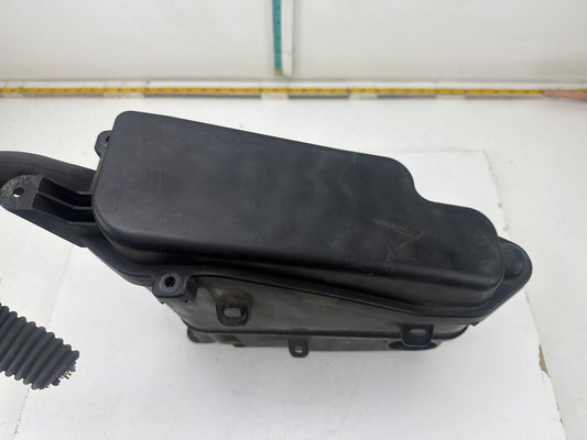2006-2015 Lexus IS250 Engine Control Module Unit ECU Fuse Cover Housing Box OEM