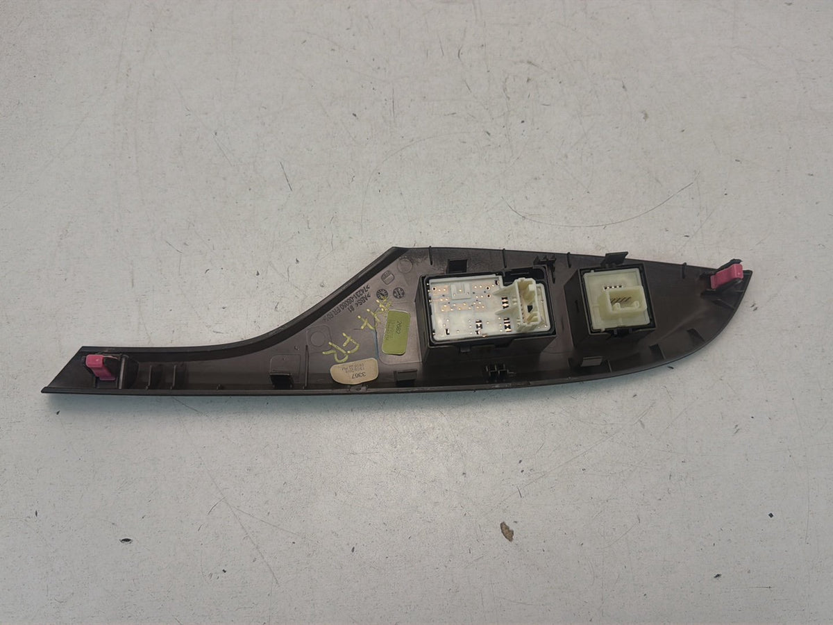2015-2020 Toyota Sienna Front Right Passenger Side Window Switch 74231-08080 OEM