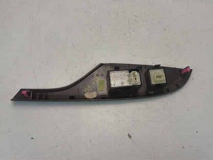 2015-2020 Toyota Sienna Front Right Passenger Side Window Switch 74231-08080 OEM