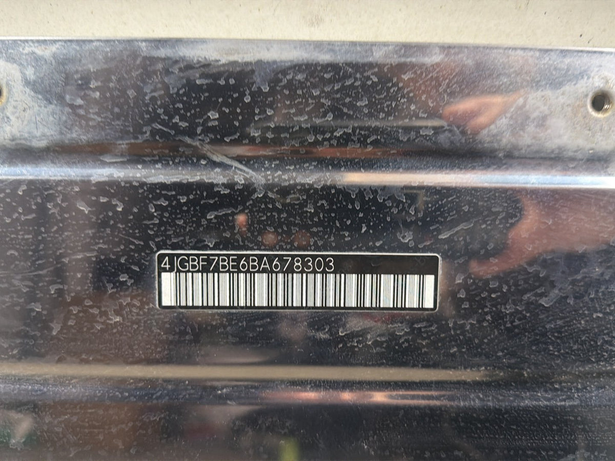 2007-2012 Mercedes-Benz GL450 GL-Class X164 Rear Tailgate Trunk Lid OEM