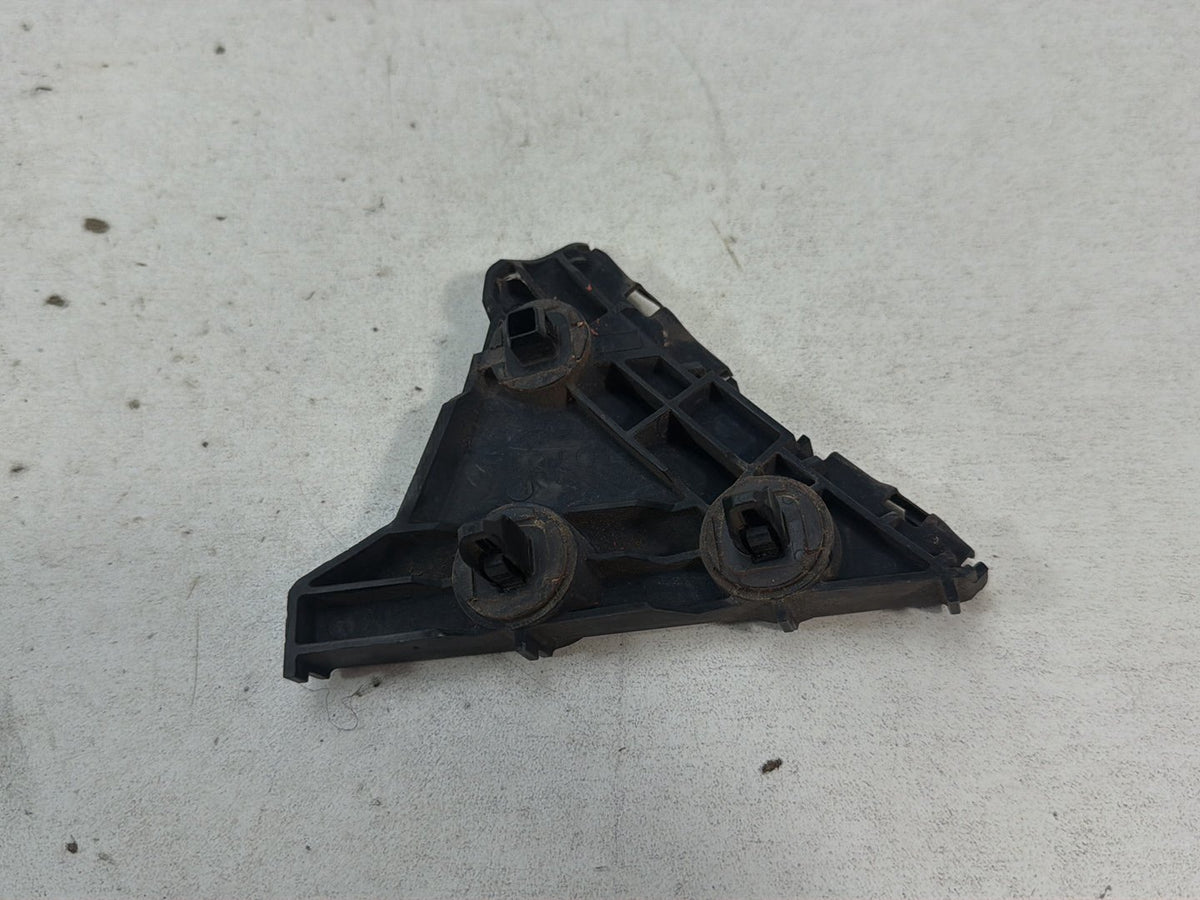 2007-2011 Toyota Camry Rear Bumper Left And Right Retainer Set 52575-06030 OEM
