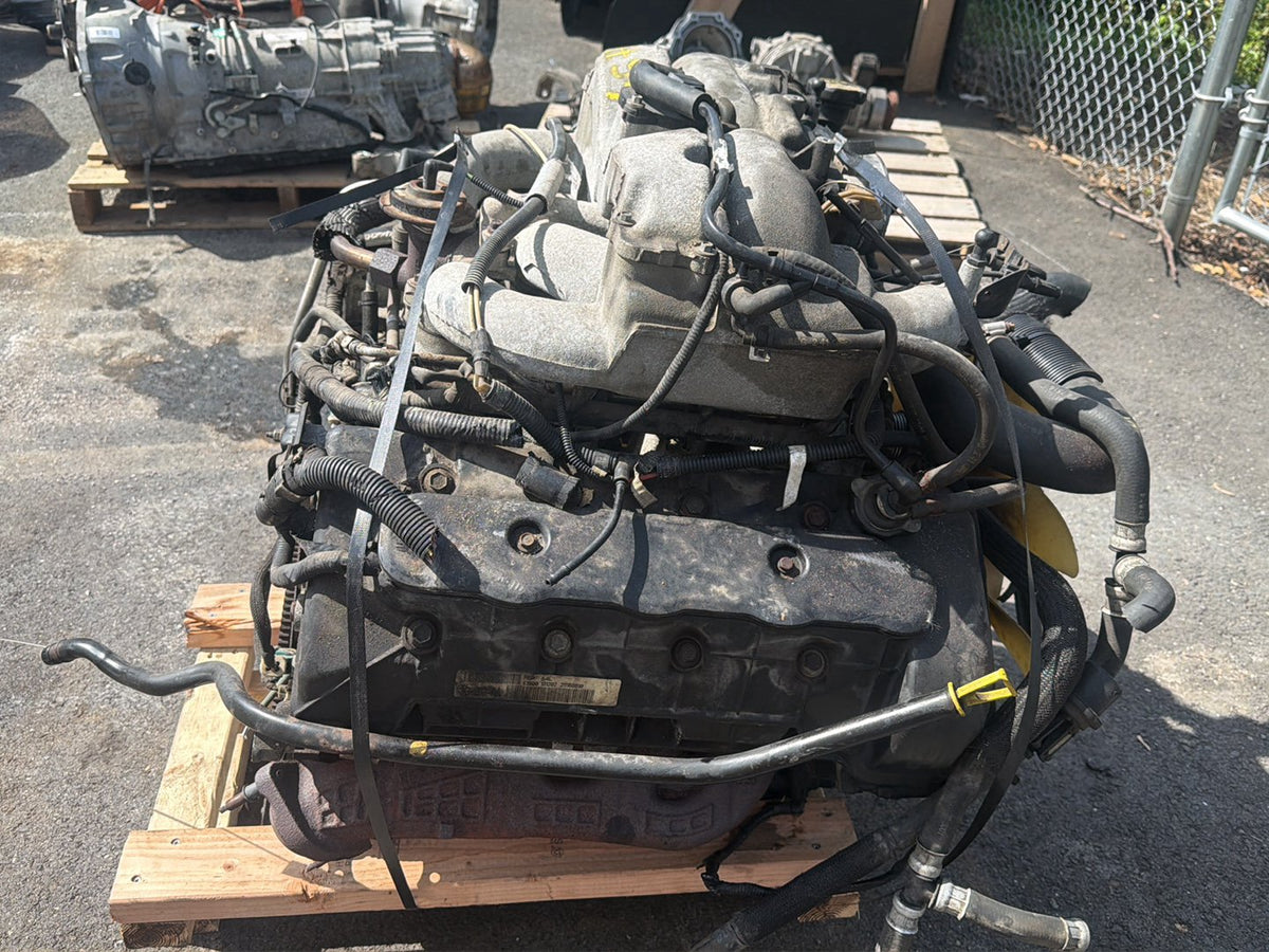 2003-2004 Lincoln Navigator Complete Engine Assembly 5.4L DOHC V8 32V Motor OEM