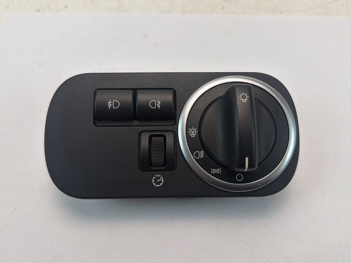 2010-2013 Land Rover Range Rover Headlight Headlamp Switch AH22-13A024-AB OEM
