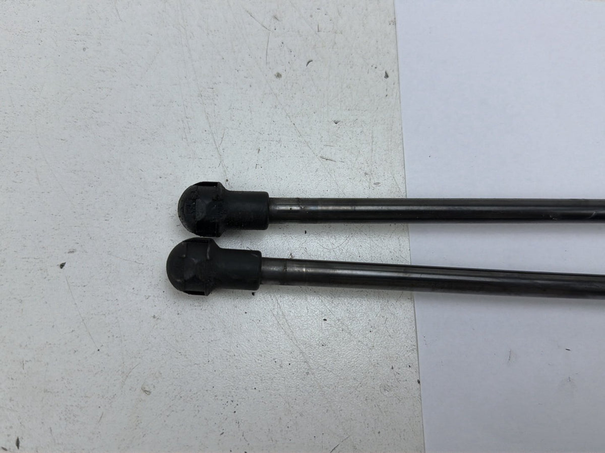 Land Rover Front Tailgate Lift Support Struts Gas Set of 2 OEM