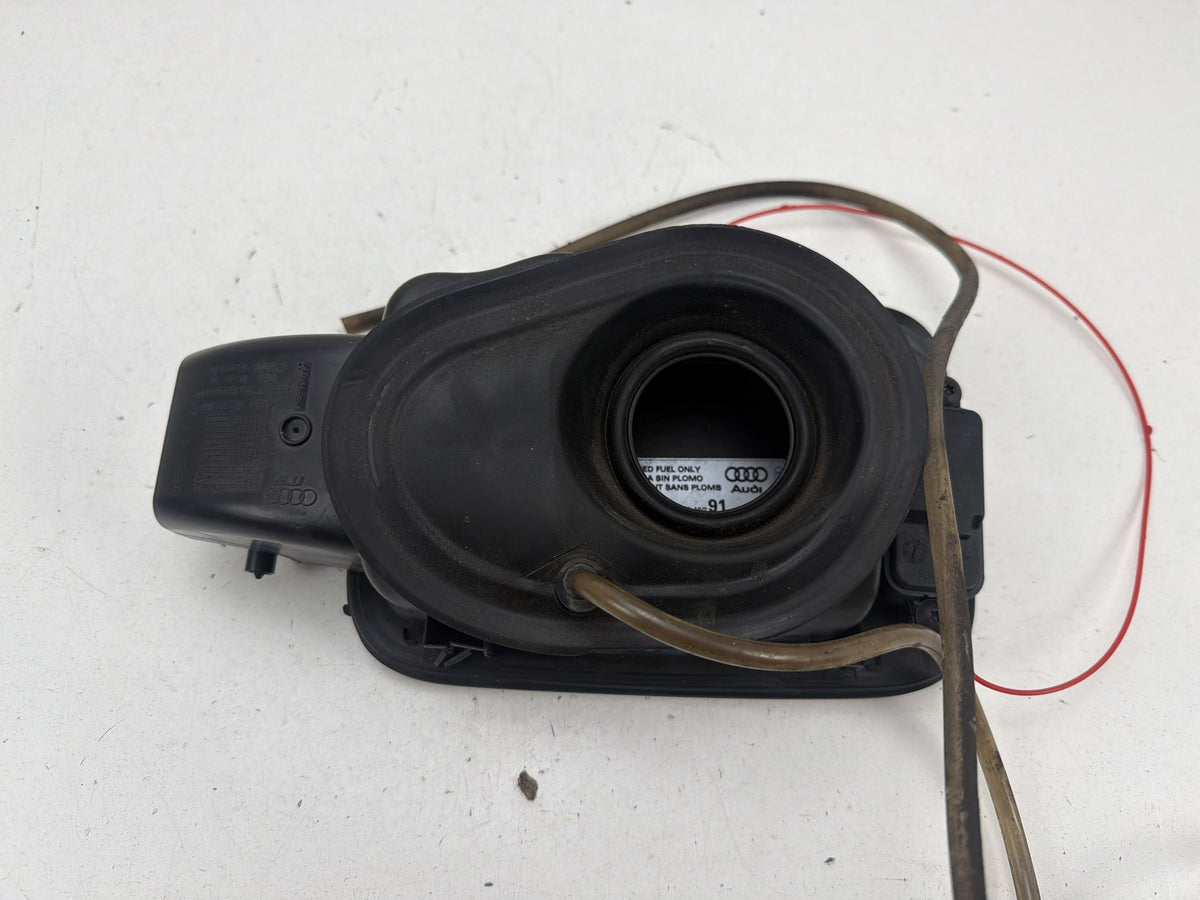 2012-2018 Audi A6 S6 Gas Cap Tank Fuel Filler Door Flap 4G0 809 906 C OEM