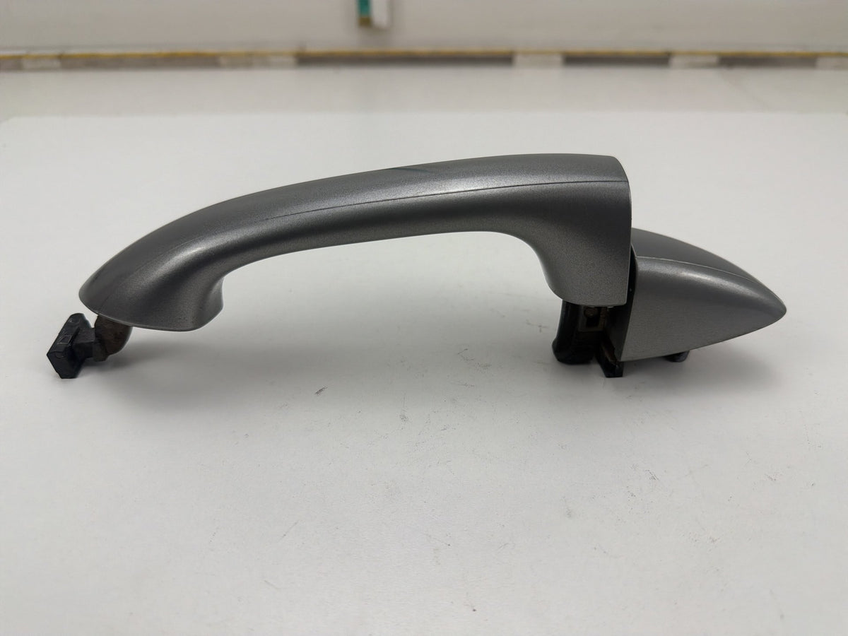 2006-2013 Mercedes-Benz R350 Rear Right Passenger Side Exterior Door Handle OEM