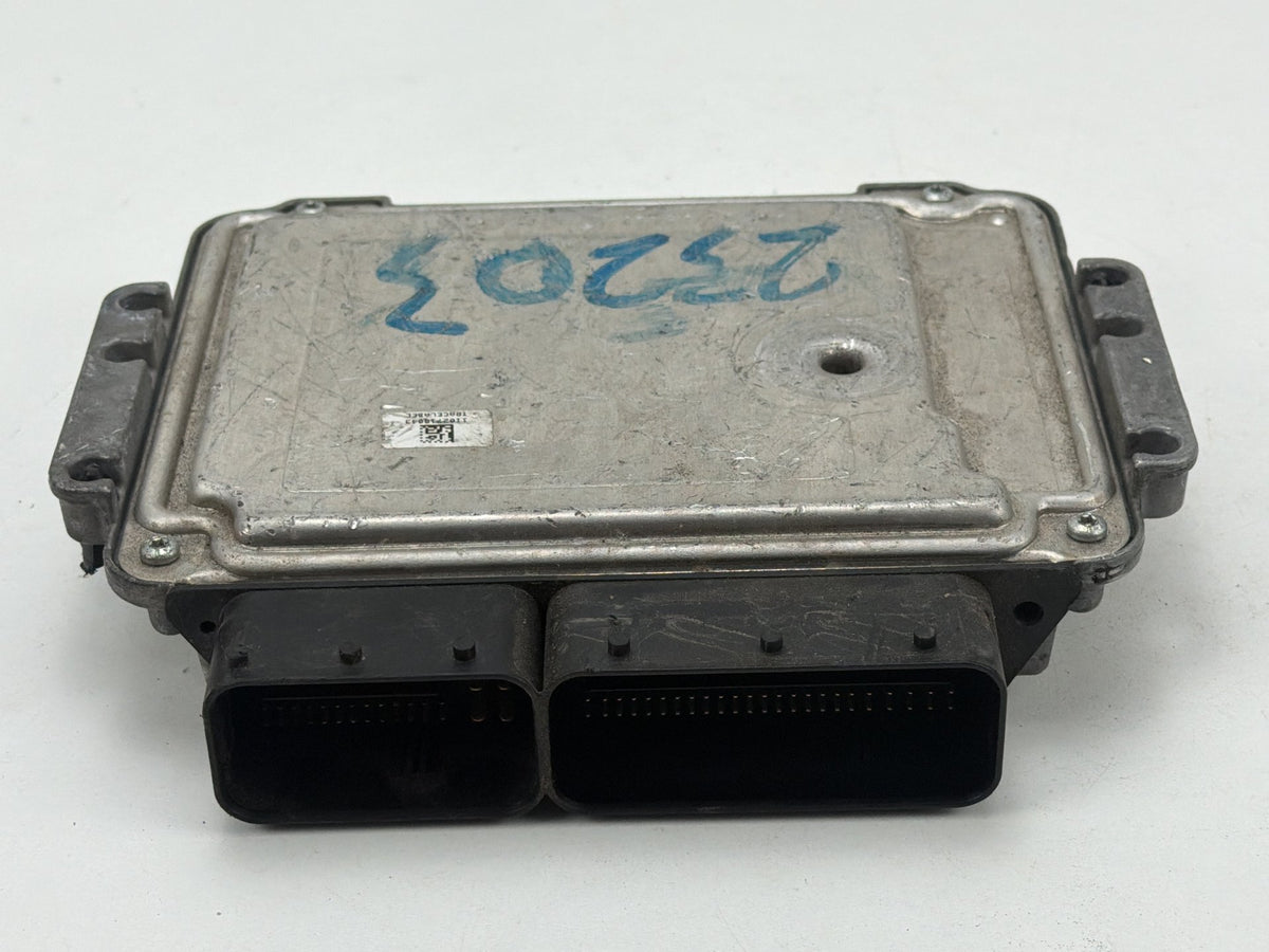 2014 Ford Focus 2.0L Engine Computer Control Module Unit ECU EM5A-12A650-LB OEM